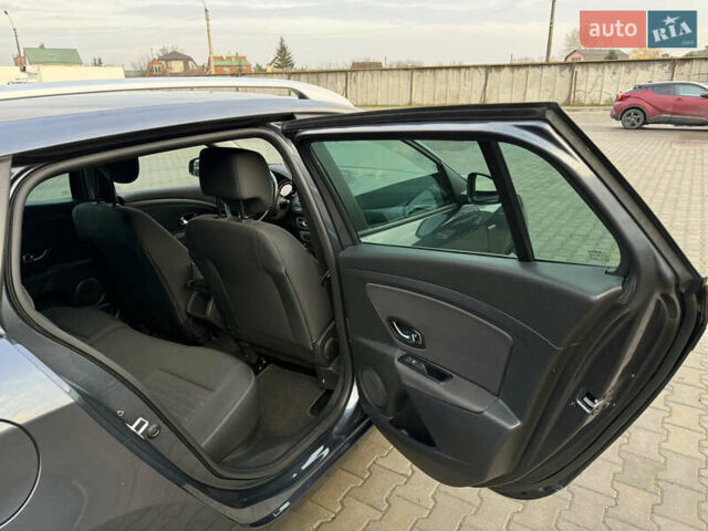 Серый Рено Меган, объемом двигателя 1.2 л и пробегом 101 тыс. км за 8700 $, фото 19 на Automoto.ua