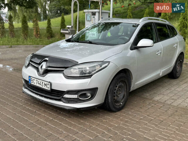 Сірий Рено Меган, об'ємом двигуна 1.5 л та пробігом 226 тис. км за 7800 $, фото 2 на Automoto.ua