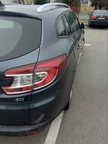 Сірий Рено Меган, об'ємом двигуна 1.5 л та пробігом 206 тис. км за 8700 $, фото 4 на Automoto.ua