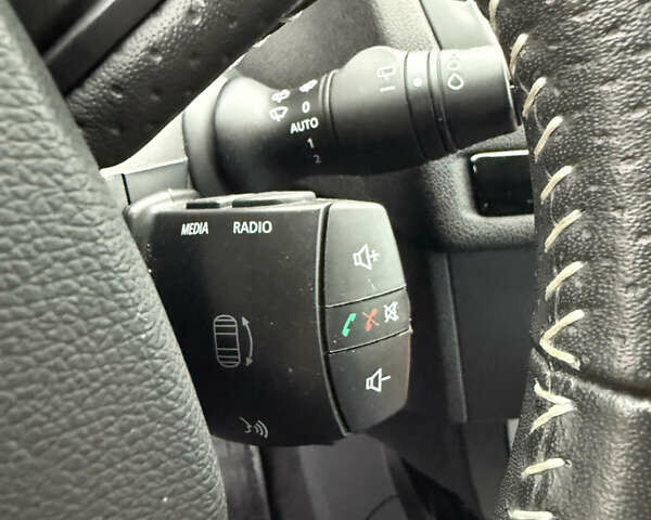 Серый Рено Меган, объемом двигателя 1.6 л и пробегом 250 тыс. км за 10500 $, фото 33 на Automoto.ua