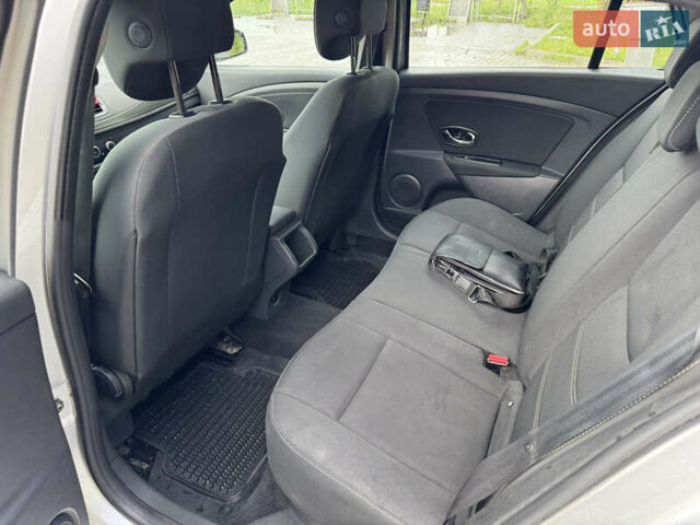 Сірий Рено Меган, об'ємом двигуна 1.5 л та пробігом 226 тис. км за 7800 $, фото 18 на Automoto.ua