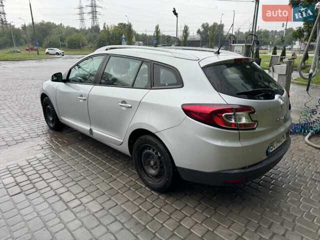 Сірий Рено Меган, об'ємом двигуна 1.5 л та пробігом 226 тис. км за 7800 $, фото 10 на Automoto.ua