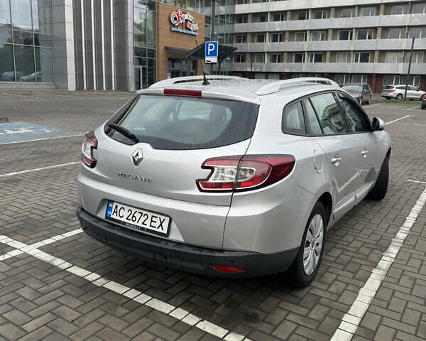 Серый Рено Меган, объемом двигателя 1.46 л и пробегом 360 тыс. км за 8500 $, фото 5 на Automoto.ua
