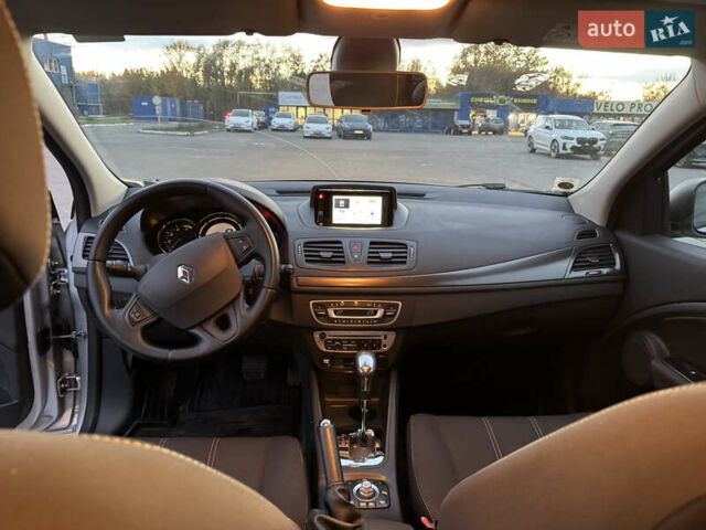 Рено Меган 2015 в Киеве на Automoto.ua Серый Рено Меган, объемом двигателя 1.46 л и пробегом 294 тыс. км за 7450 $, фото 21 на Automoto.ua