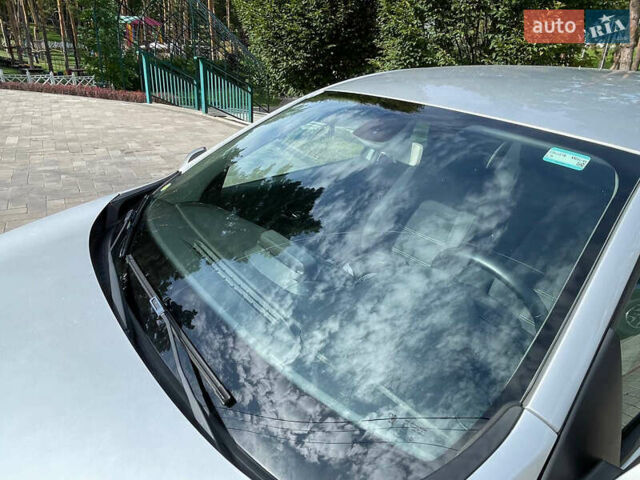 Сірий Рено Меган, об'ємом двигуна 1.46 л та пробігом 294 тис. км за 7999 $, фото 15 на Automoto.ua
