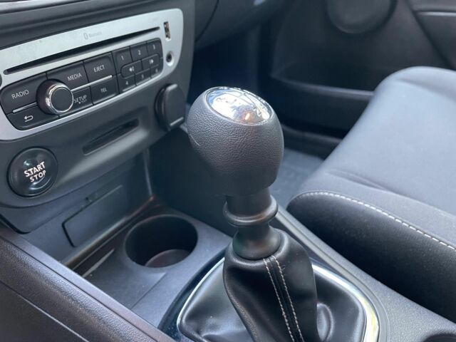 Серый Рено Меган, объемом двигателя 1.5 л и пробегом 148 тыс. км за 8750 $, фото 19 на Automoto.ua