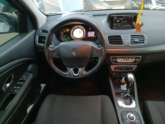 Серый Рено Меган, объемом двигателя 1.5 л и пробегом 216 тыс. км за 8990 $, фото 14 на Automoto.ua