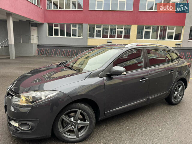 Серый Рено Меган, объемом двигателя 1.5 л и пробегом 136 тыс. км за 9600 $, фото 5 на Automoto.ua