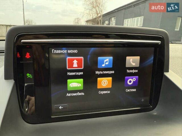 Серый Рено Меган, объемом двигателя 1.2 л и пробегом 101 тыс. км за 8700 $, фото 43 на Automoto.ua