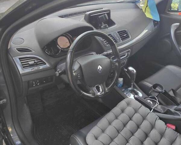 Серый Рено Меган, объемом двигателя 1.46 л и пробегом 450 тыс. км за 9500 $, фото 13 на Automoto.ua