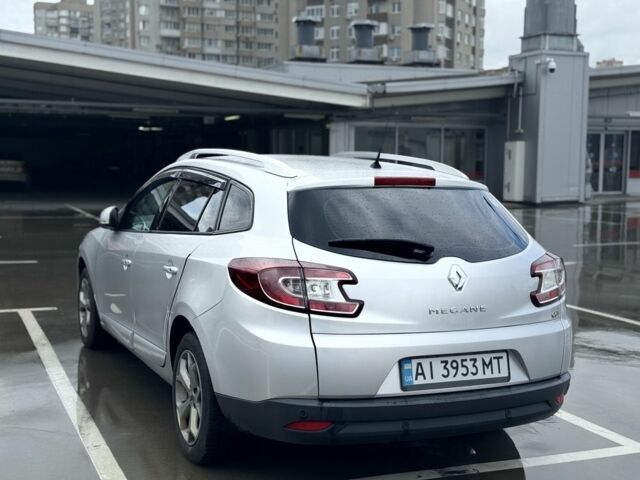 Серый Рено Меган, объемом двигателя 1.5 л и пробегом 390 тыс. км за 8500 $, фото 1 на Automoto.ua