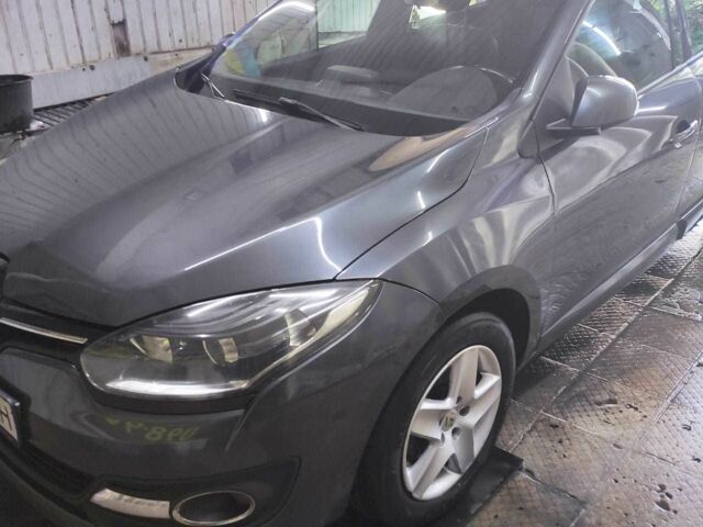 Рено Меган 2015 у Києві на Automoto.ua Сірий Рено Меган, об'ємом двигуна 1.5 л та пробігом 450 тис. км за 9500 $, фото 3 на Automoto.ua