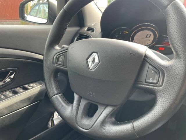 Сірий Рено Меган, об'ємом двигуна 1.5 л та пробігом 290 тис. км за 7599 $, фото 10 на Automoto.ua