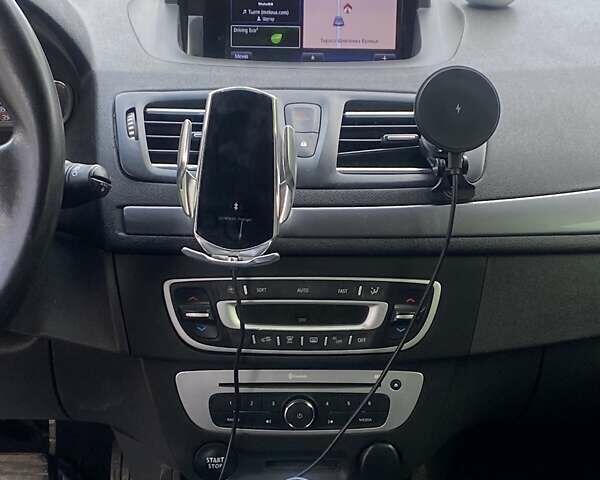 Серый Рено Меган, объемом двигателя 1.46 л и пробегом 189 тыс. км за 10500 $, фото 15 на Automoto.ua