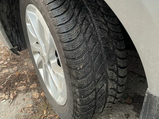 Серый Рено Меган, объемом двигателя 1.5 л и пробегом 217 тыс. км за 7800 $, фото 5 на Automoto.ua