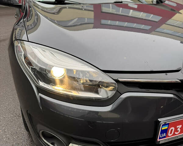 Серый Рено Меган, объемом двигателя 1.5 л и пробегом 136 тыс. км за 9600 $, фото 11 на Automoto.ua