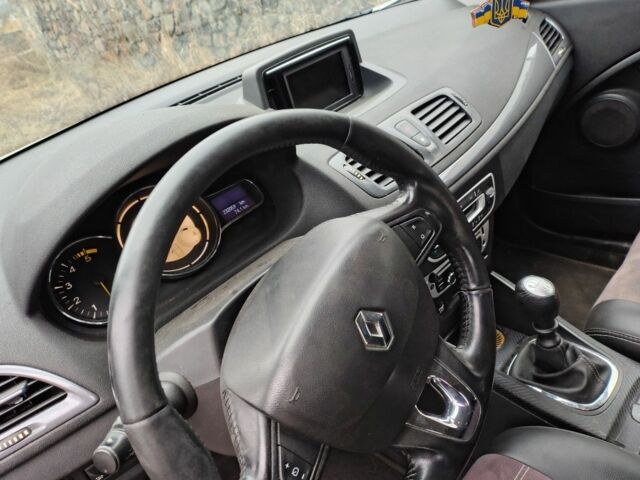 Сірий Рено Меган, об'ємом двигуна 1.5 л та пробігом 230 тис. км за 7500 $, фото 8 на Automoto.ua