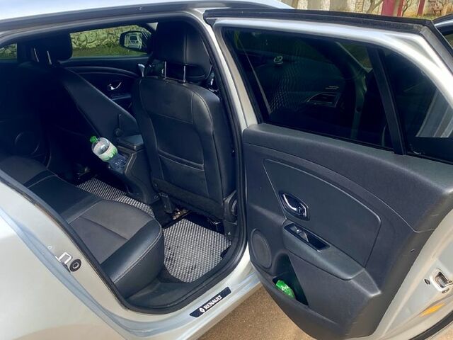 Сірий Рено Меган, об'ємом двигуна 1.5 л та пробігом 189 тис. км за 10500 $, фото 7 на Automoto.ua