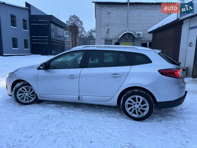 Серый Рено Меган, объемом двигателя 1.46 л и пробегом 217 тыс. км за 8700 $, фото 23 на Automoto.ua