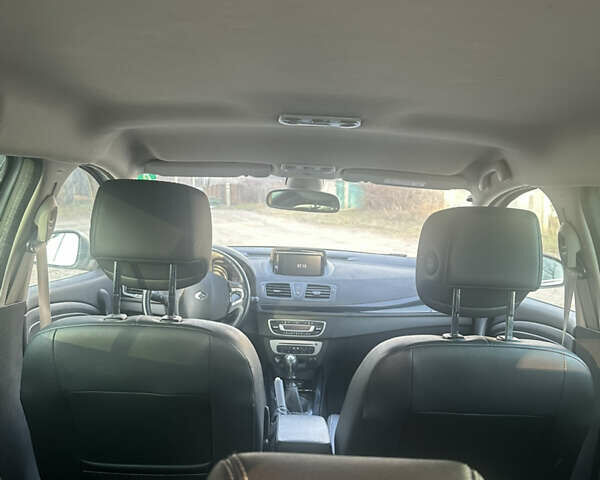 Серый Рено Меган, объемом двигателя 1.5 л и пробегом 280 тыс. км за 9650 $, фото 16 на Automoto.ua