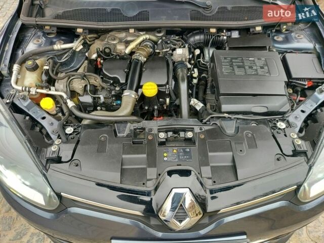 Серый Рено Меган, объемом двигателя 1.46 л и пробегом 233 тыс. км за 10300 $, фото 129 на Automoto.ua