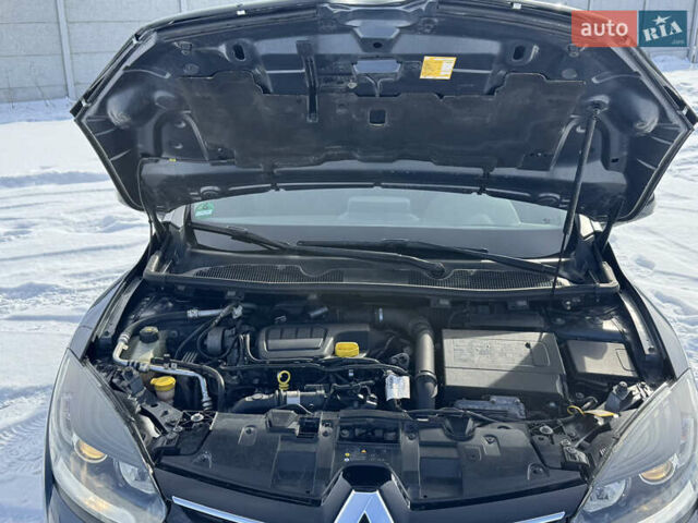 Серый Рено Меган, объемом двигателя 1.6 л и пробегом 198 тыс. км за 9850 $, фото 17 на Automoto.ua