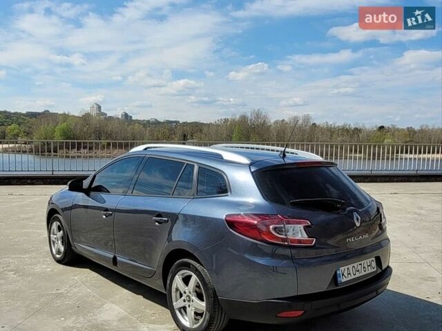Серый Рено Меган, объемом двигателя 1.46 л и пробегом 234 тыс. км за 8500 $, фото 3 на Automoto.ua