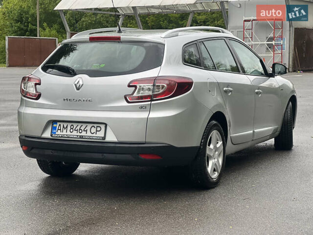 Сірий Рено Меган, об'ємом двигуна 1.46 л та пробігом 162 тис. км за 8200 $, фото 4 на Automoto.ua