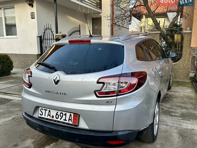 Серый Рено Меган, объемом двигателя 1.5 л и пробегом 165 тыс. км за 8800 $, фото 1 на Automoto.ua