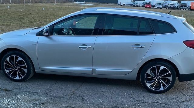 Сірий Рено Меган, об'ємом двигуна 1.6 л та пробігом 217 тис. км за 9850 $, фото 2 на Automoto.ua