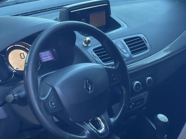 Сірий Рено Меган, об'ємом двигуна 1.5 л та пробігом 214 тис. км за 7116 $, фото 4 на Automoto.ua