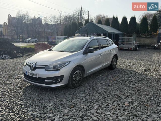 Серый Рено Меган, объемом двигателя 1.46 л и пробегом 242 тыс. км за 9500 $, фото 3 на Automoto.ua