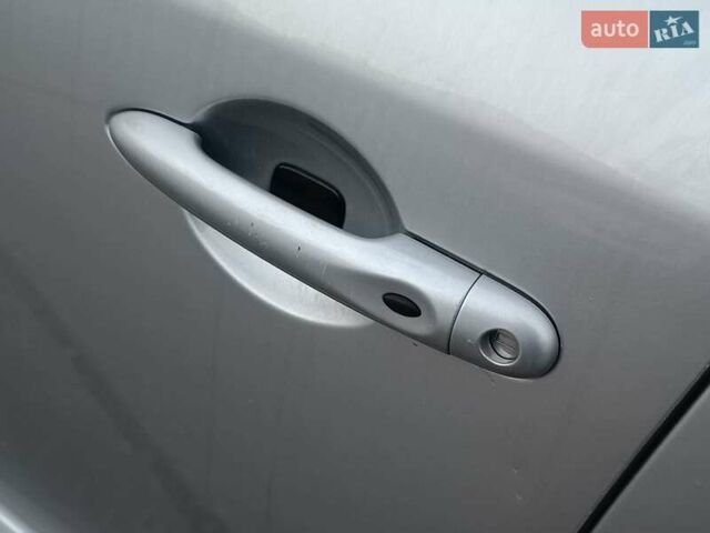 Серый Рено Меган, объемом двигателя 1.5 л и пробегом 216 тыс. км за 8990 $, фото 17 на Automoto.ua