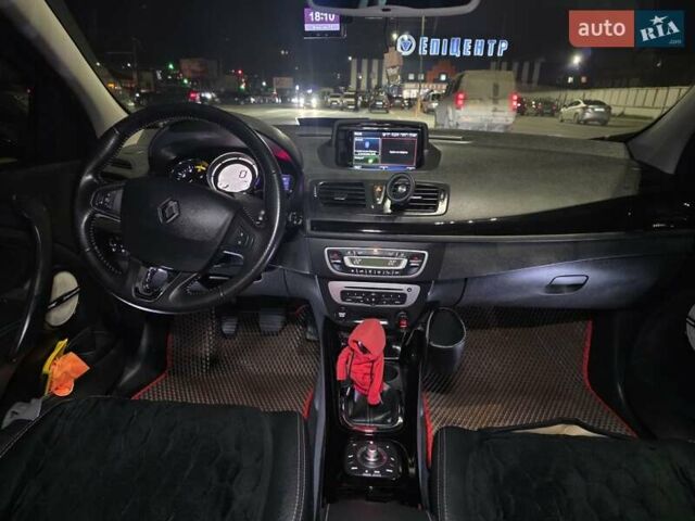 Серый Рено Меган, объемом двигателя 1.6 л и пробегом 256 тыс. км за 9900 $, фото 9 на Automoto.ua