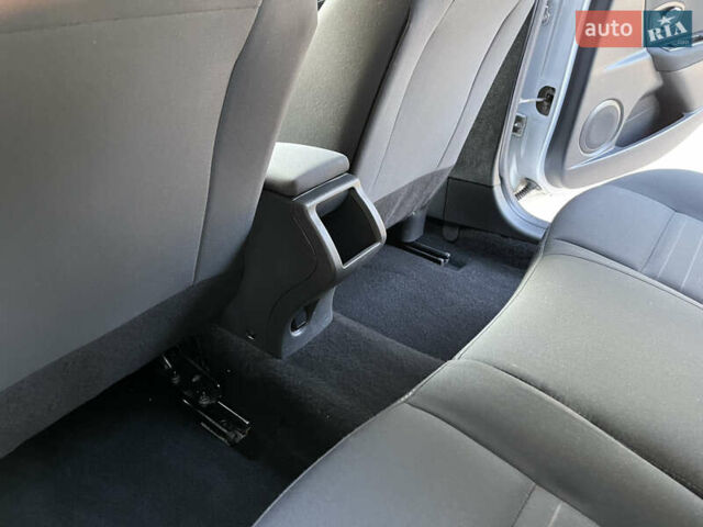 Серый Рено Меган, объемом двигателя 1.46 л и пробегом 148 тыс. км за 8950 $, фото 132 на Automoto.ua