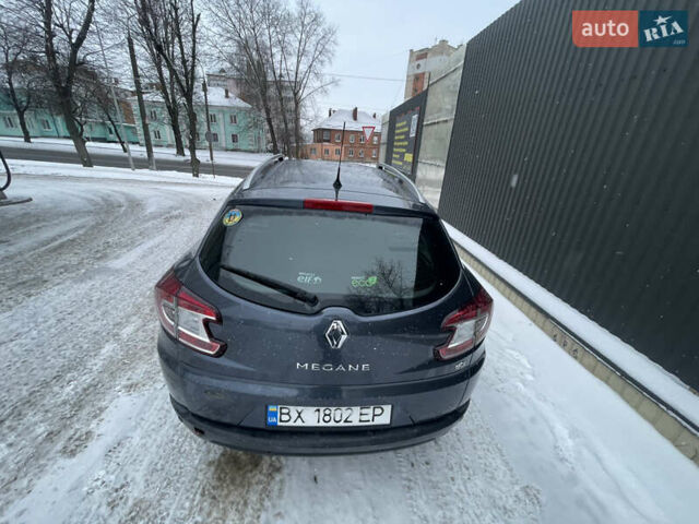 Сірий Рено Меган, об'ємом двигуна 1.46 л та пробігом 365 тис. км за 8000 $, фото 21 на Automoto.ua