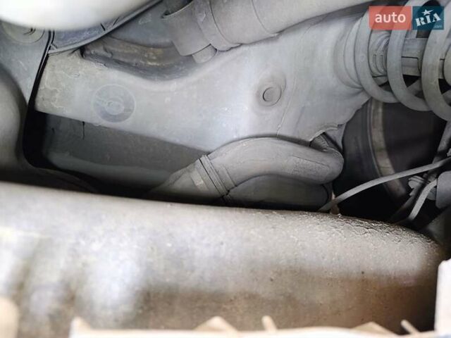 Серый Рено Меган, объемом двигателя 1.5 л и пробегом 160 тыс. км за 10500 $, фото 58 на Automoto.ua