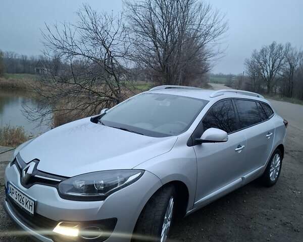 Серый Рено Меган, объемом двигателя 1.46 л и пробегом 270 тыс. км за 9800 $, фото 9 на Automoto.ua