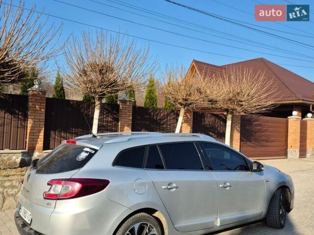 Сірий Рено Меган, об'ємом двигуна 1.6 л та пробігом 241 тис. км за 8600 $, фото 3 на Automoto.ua