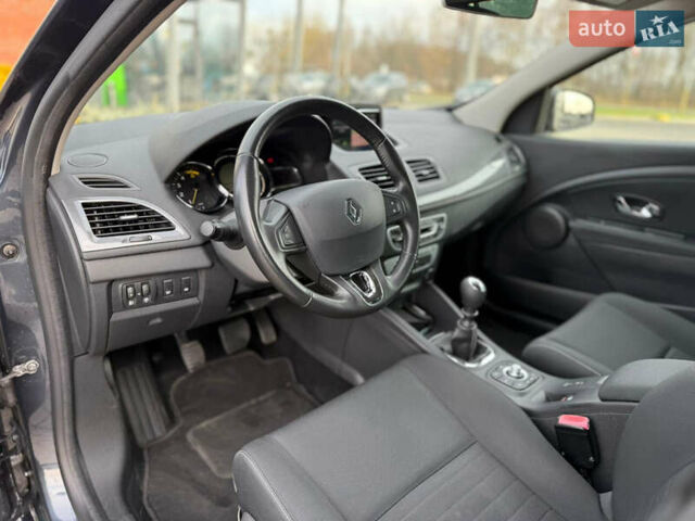 Серый Рено Меган, объемом двигателя 1.5 л и пробегом 180 тыс. км за 11800 $, фото 47 на Automoto.ua