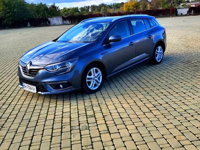 Серый Рено Меган, объемом двигателя 1.5 л и пробегом 270 тыс. км за 9200 $, фото 1 на Automoto.ua