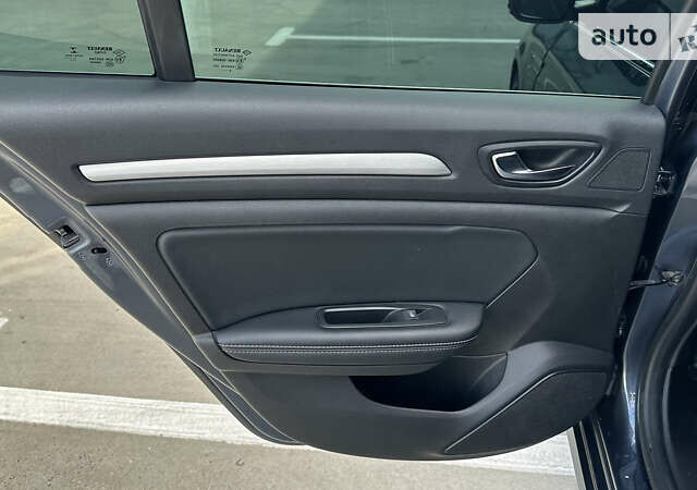 Серый Рено Меган, объемом двигателя 1.46 л и пробегом 184 тыс. км за 14900 $, фото 37 на Automoto.ua