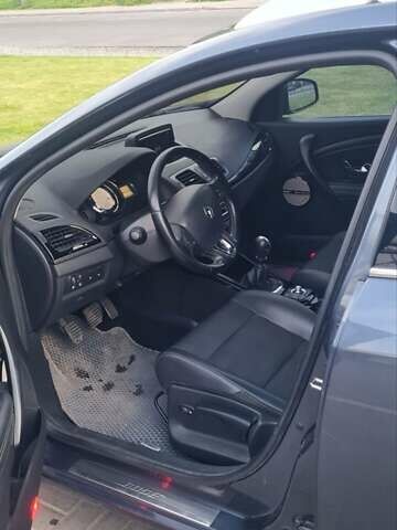 Серый Рено Меган, объемом двигателя 1.6 л и пробегом 185 тыс. км за 10500 $, фото 9 на Automoto.ua