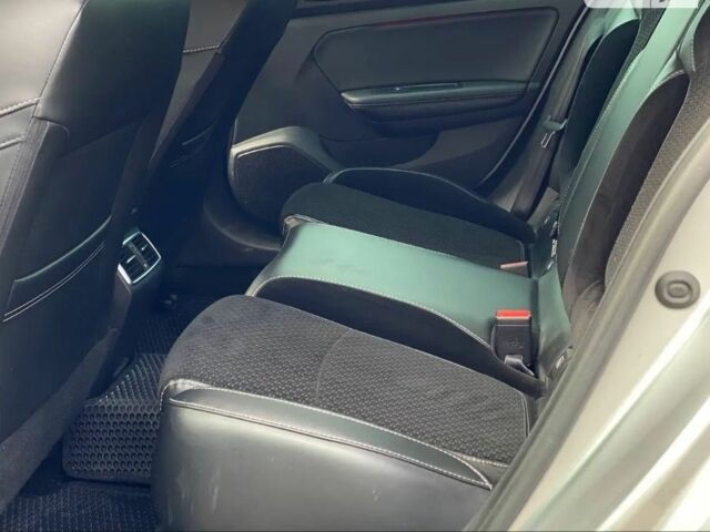 Сірий Рено Меган, об'ємом двигуна 1.5 л та пробігом 249 тис. км за 13200 $, фото 5 на Automoto.ua