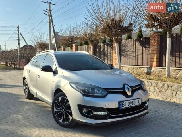 Сірий Рено Меган, об'ємом двигуна 1.6 л та пробігом 241 тис. км за 8600 $, фото 1 на Automoto.ua