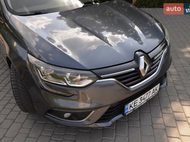 Серый Рено Меган, объемом двигателя 1.46 л и пробегом 393 тыс. км за 10999 $, фото 13 на Automoto.ua