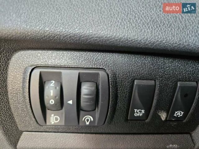 Серый Рено Меган, объемом двигателя 1.5 л и пробегом 160 тыс. км за 10500 $, фото 26 на Automoto.ua