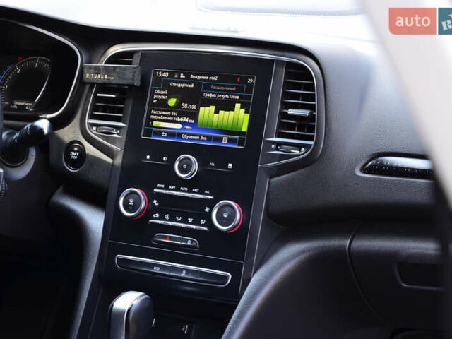 Серый Рено Меган, объемом двигателя 1.46 л и пробегом 393 тыс. км за 10999 $, фото 36 на Automoto.ua