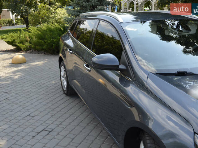 Серый Рено Меган, объемом двигателя 1.46 л и пробегом 393 тыс. км за 10999 $, фото 11 на Automoto.ua