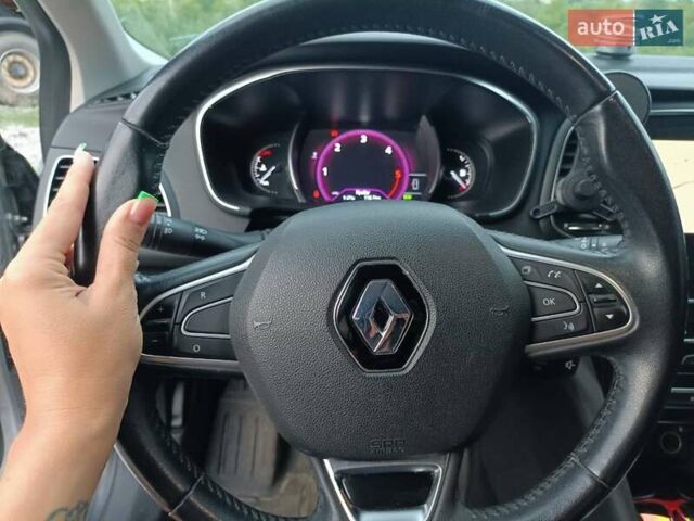 Серый Рено Меган, объемом двигателя 1.5 л и пробегом 236 тыс. км за 12299 $, фото 11 на Automoto.ua